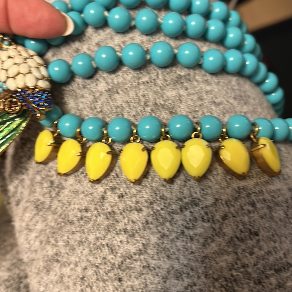 J.Crew Parrot 🦜 Big Beaded Necklace,Never Worn,Adjustable Stunning 😍 - Picture 6 of 7